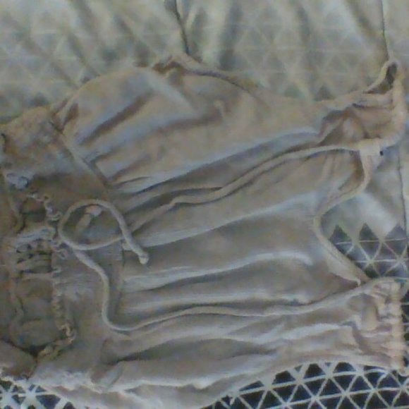 cropped open back - Picture 1 of 2